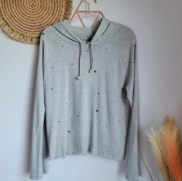 Generation Love, NWT Heather Gray Storm Pearls Hooded Hoodie Top Size Large - Picture 7 of 12